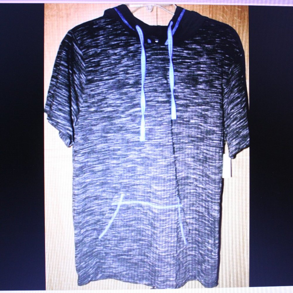 Metrozone Men's Short Sleeve Hoodie